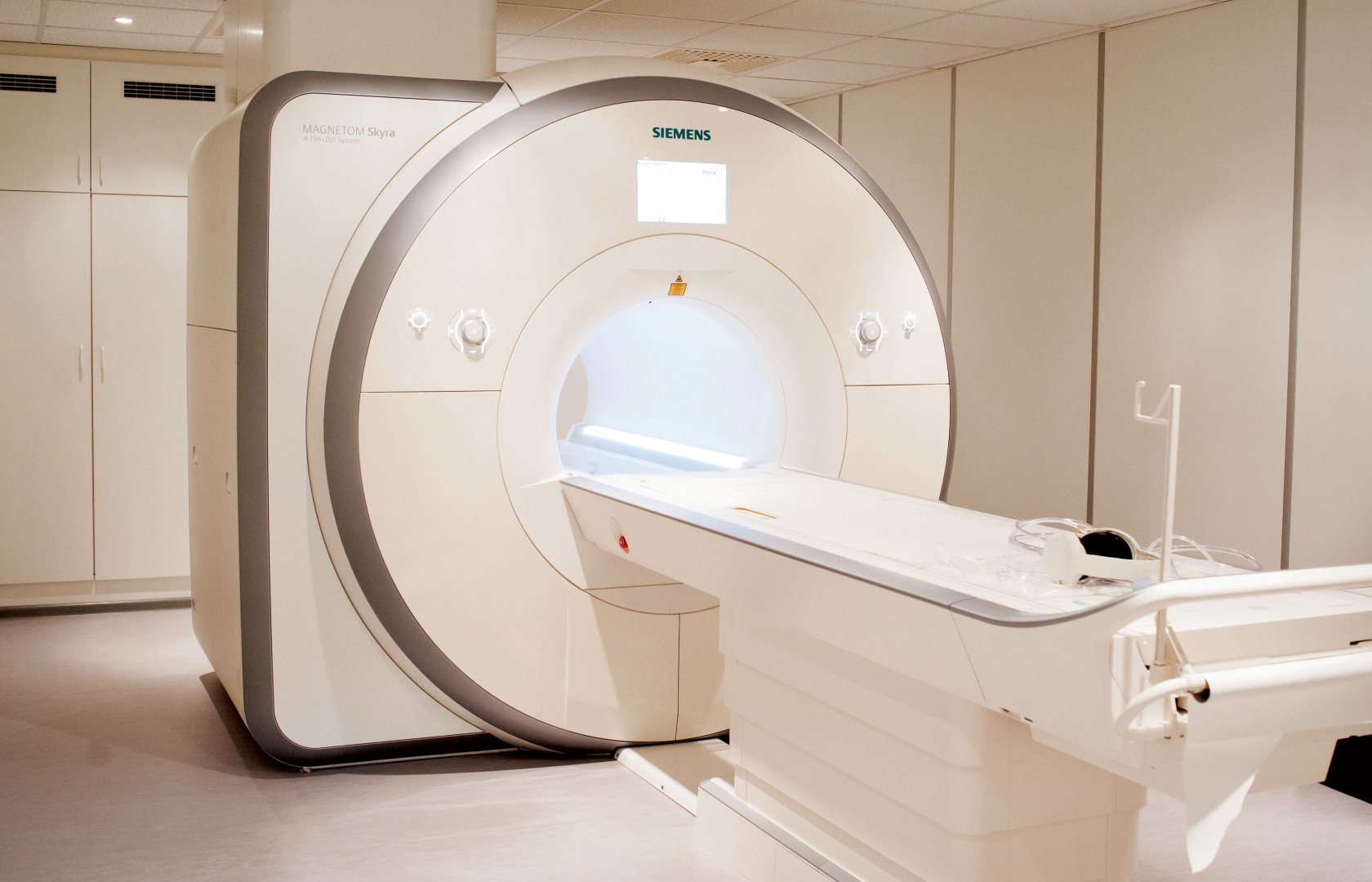 Сделать МРТ головного мозга детям в Москве | Цены на МРТ головного мозга  ребенку в АО Медицина